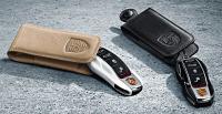 Кожаный чехол для ключа от автомобиля Porsche Leather Key Case, артикул 97004400100