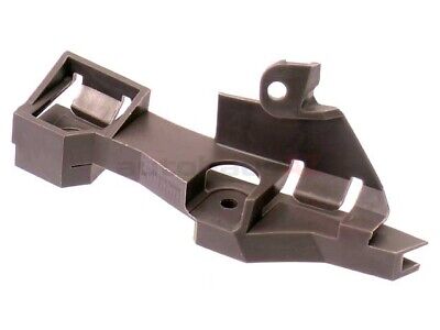 Кронштейн крепления бампера переднего BMW 3 E46 (1998-2006) 51117065475 Кронштейн крепления бампера переднего BMW 3 E46 (1998-2006) 51117065475