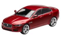 Модель автомобиля Jaguar XE Diecast Model, Italian Racing Red, Scale 1:43, артикул JDCAX760