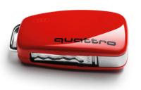 Пластиковая крышка для ключа Audi Key Cover With Quattro Design, Misano Red, артикул 8V0071208AZ3M Пластиковая крышка для ключа Audi Key Cover With Quattro Design, Misano Red, артикул 8V0071208AZ3M