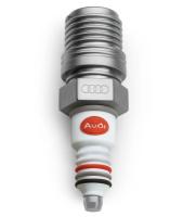 Флешка Audi heritage Spark plug USB, Silver/White, 8 GB, артикул 3221800600 Флешка Audi heritage Spark plug USB, Silver/White, 8 GB, артикул 3221800600