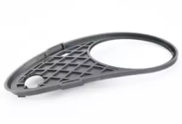 Заглушка (решетка) в бампер передний Mercedes C W203 (2000-2007) 3515995