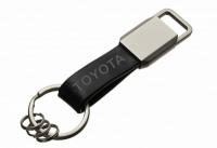 Кожаный брелок Toyota Logo Keychain, Metall/Leather, Black/Silver, NM, артикул FKBLT05BLT
