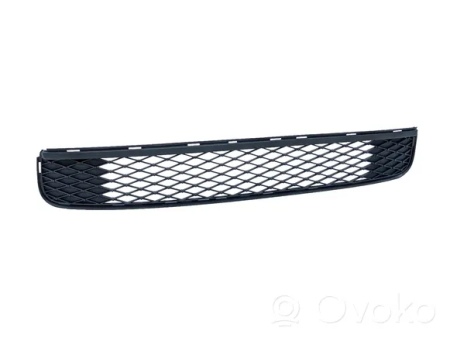 Заглушка (решетка) в бампер передний Toyota Auris (2006-2012) 8118915