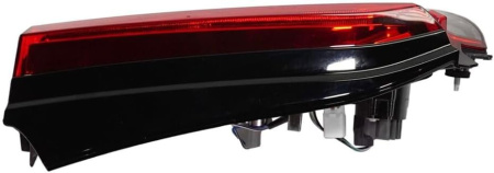 Фонарь крышки багажника правый Toyota RAV4 (2018-) 820301718