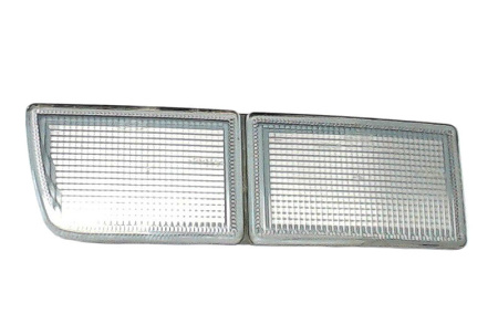 Заглушка (решетка) в бампер передний Volkswagen Golf (1991-1997) 95220494