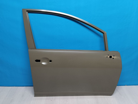 Дверь передняя правая Nissan Tiida C11 (2004-2014) 1619182