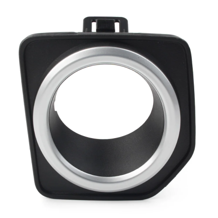 Заглушка (решетка) в бампер передний Land-Rover Freelander (2006-) 6426926