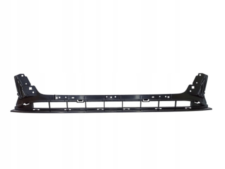 Заглушка (решетка) в бампер передний Audi A4 B9 (2015-) 00439923