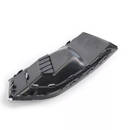 Заглушка (решетка) в бампер передний Audi A4 B9 (2015-) 00439941