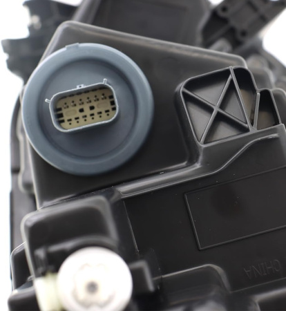 Фара левая Chevrolet Equinox (2017-) 11EX0123