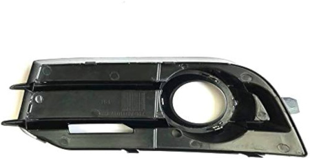 Заглушка (решетка) в бампер передний Audi A1 8X (2010-2018) 0045992