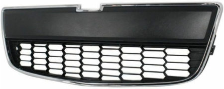 Заглушка (решетка) в бампер передний Chevrolet Aveo T300 (2012-2024) 1236997