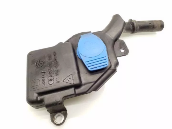 Горловина бачка омывателя Audi A4 B8/8K (2007-2016) 0029102 Горловина бачка омывателя Audi A4 B8/8K (2007-2016) 0029102