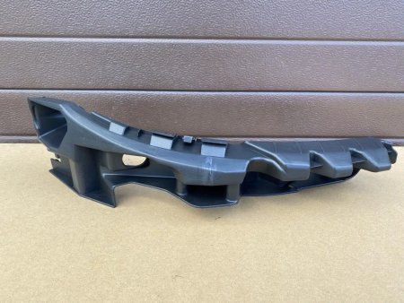 Крепление фары правой Renault Scenic (2003-2009) 6072046