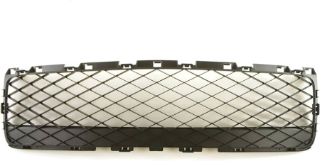 Заглушка (решетка) в бампер передний Mazda 5 (2005-) 3408924