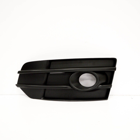 Заглушка (решетка) в бампер передний Audi Q5 8R (2008-2017) 0039913