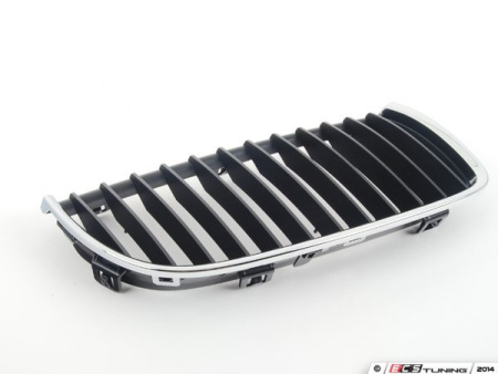 Решетка радиатора BMW 3 E90/E91/E92/E93 (2005-2013) 0062992BBC