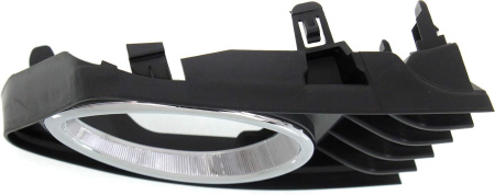 Заглушка (решетка) в бампер передний Toyota Prius V (2011-) 81PV918