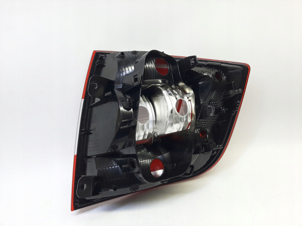 Фонарь задний левый Skoda Rapid (2012-) 75180701