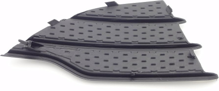 Заглушка (решетка) в бампер передний Ford Kuga (2013-2019) 2579996