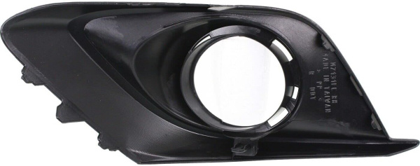 Заглушка (решетка) в бампер передний Mazda 3 BM (2013-) 3478914