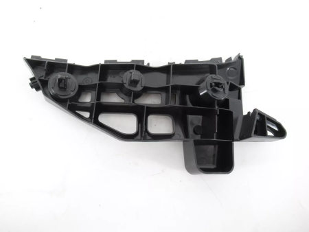 Кронштейн крепления бампера переднего Toyota Prius V (2011-) 81PV933 Кронштейн крепления бампера переднего Toyota Prius V (2011-) 81PV933