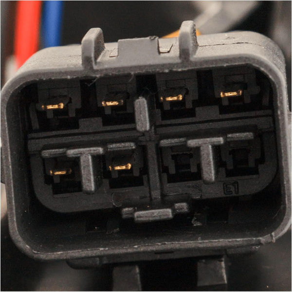 Фара правая Mitsubishi Outlander (2012-2021) 37510142