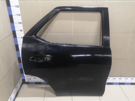 Дверь задняя правая Toyota Fortuner (2015-) 8121718
