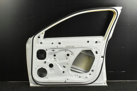 Дверь передняя правая Skoda Superb (2015-) 7527182