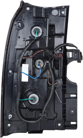 Фонарь задний правый Chevrolet Tahoe (2014-2020) 11TH0712