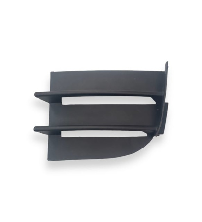 Заглушка (решетка) в бампер передний Skoda Superb (2008-2015) 7526921