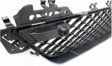 Заглушка (решетка) в бампер передний Mercedes C W204 (2007-2015) 3518996