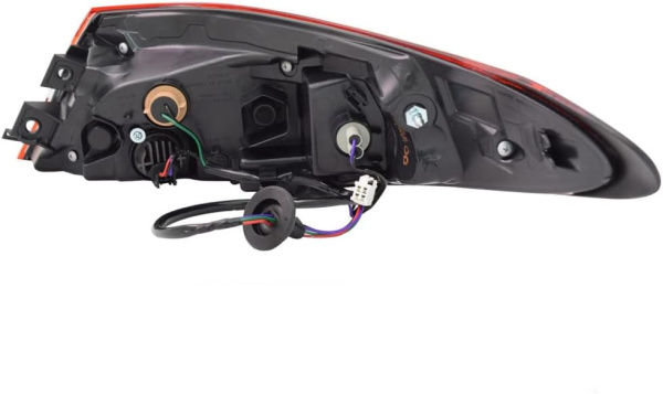 Фонарь задний левый Toyota Camry XV70 (2017-2023) 82640711