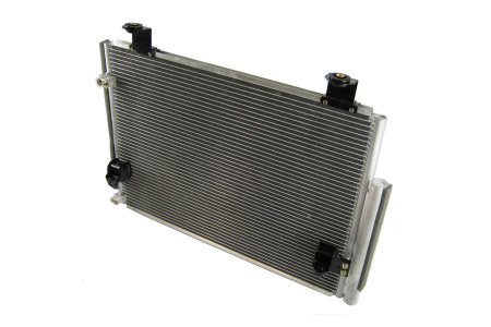 Радиатор кондиционера Toyota Hilux (2005-2015) 8192K8C1S