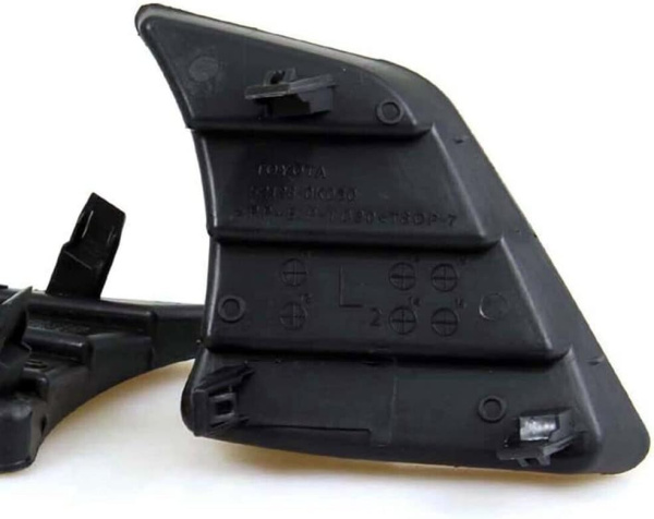 Заглушка (решетка) в бампер передний Toyota Hilux (2005-2015) 8192993