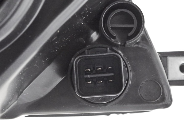 Фара правая Hyundai i30 (2007-2012) 31350144