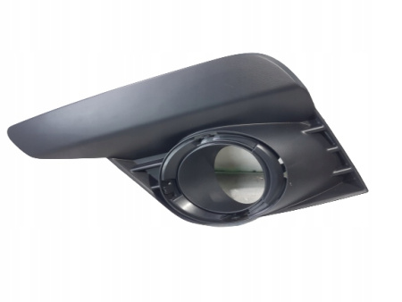 Заглушка (решетка) в бампер передний Renault Logan (2013-) 1302997