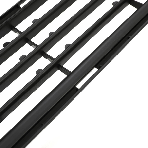 Заглушка (решетка) в бампер передний Toyota Corolla E160 (2012-2018) 81NC9991