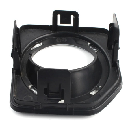 Заглушка (решетка) в бампер передний Land-Rover Freelander (2006-) 6426925