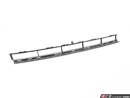 Заглушка (решетка) в бампер передний Audi A3 8V (2012-2020) 0027993