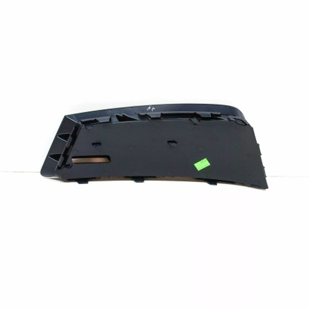 Заглушка (решетка) в бампер передний Audi A4 B9 (2015-) 00439161