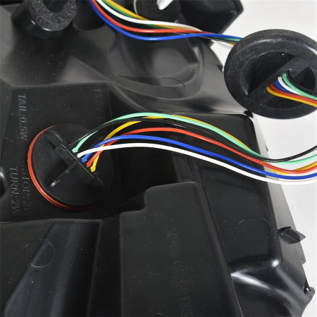 Фонарь задний левый Ford Mustang (2014-) 25FM0711