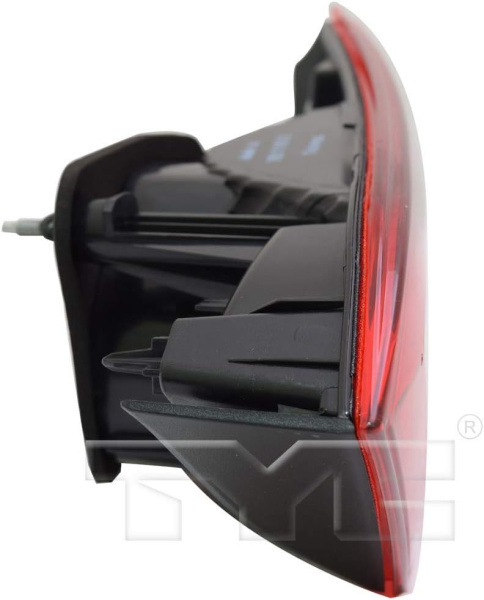 Фонарь задний правый Toyota Camry XV70 (2017-2023) 82640718