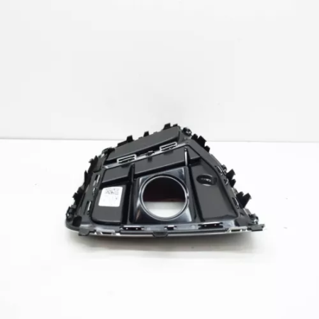 Заглушка (решетка) в бампер передний Audi Q5 FY (2017-) 0082817