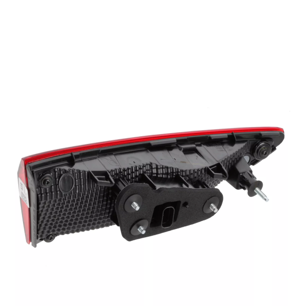 Фонарь крышки багажника правый Hyundai Elantra AD (2016-2024) 31670724