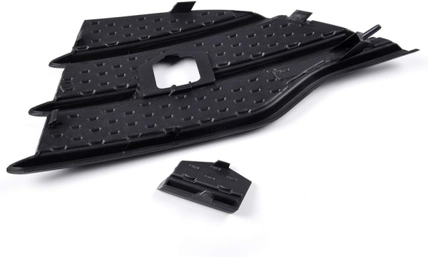 Заглушка (решетка) в бампер передний Ford Escape (2013-2019) 2579997