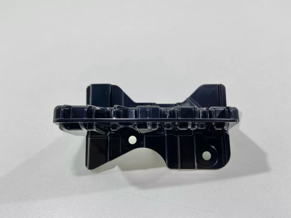 Кронштейн крепления бампера заднего Land-Rover Defender (2019-2024) 6451983