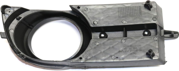 Заглушка (решетка) в бампер передний Chevrolet Aveo T250/T255 (2006-2012) 1131912