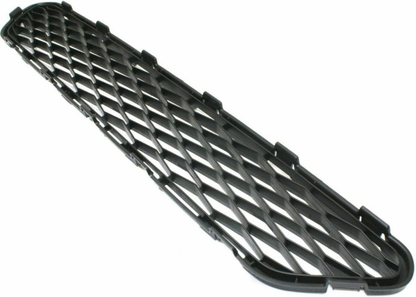 Заглушка (решетка) в бампер передний Nissan X-Trail T32 (2014-) 16XT920